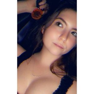 Meet your Posher, Kimberly